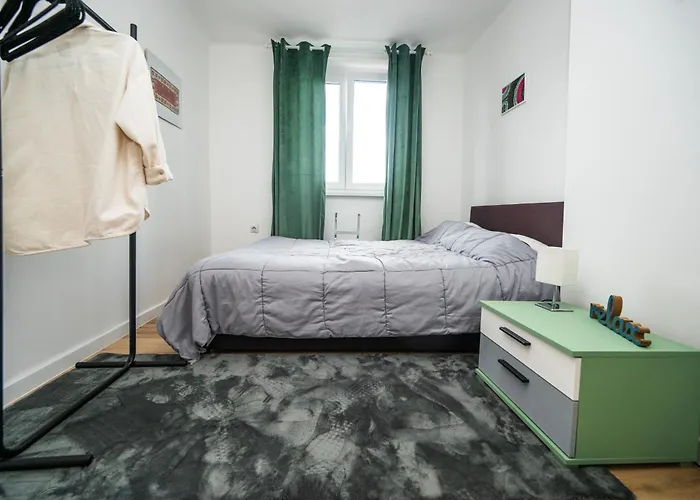 Bright And Colorful 1Bdr Apartment In The City Center